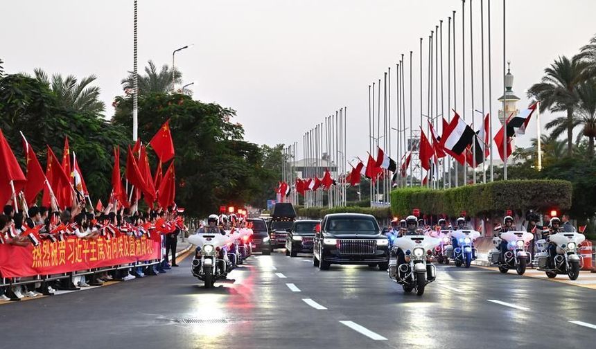 Çin Cumhurbaşkanı Xi, devlet ziyaretinin ardından Mısır'dan ayrıldı