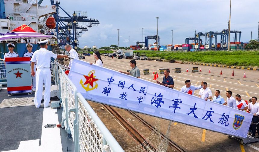 Çin donanmasının 48. refakat görev grubu Myanmar'a iyi niyet ziyaretini tamamladı