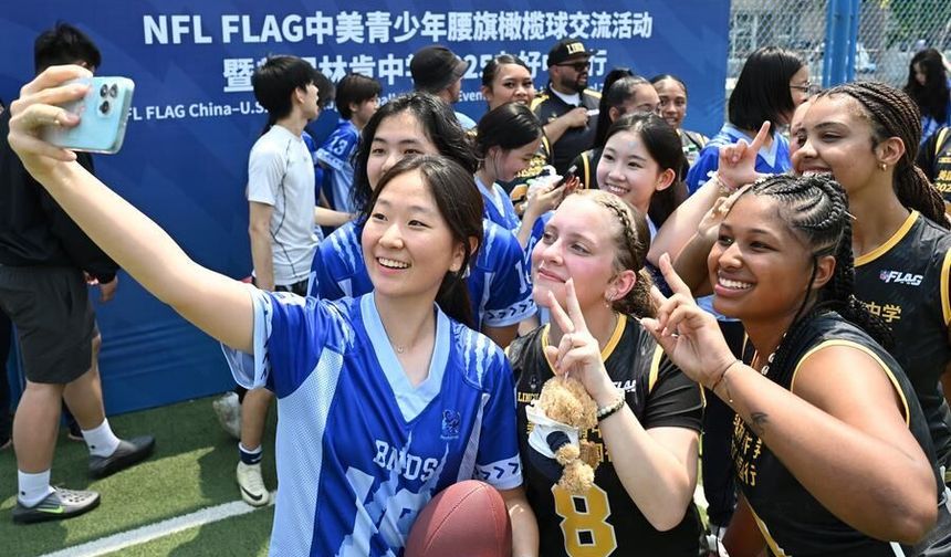 Xi: 100.000 ABD'li genci değişim ve eğitim programlarına katılmak üzere Çin'e davet edeceğiz