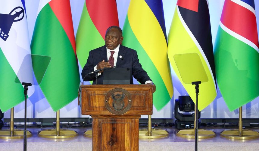 Güney Afrika Devlet Başkanı: BRICS ülkeleri yapay zeka işbirliğini geliştirmeli
