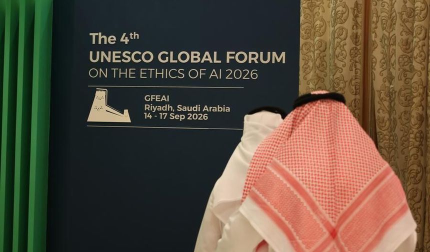 UNESCO'nun Riyad'da başlayan yapay zeka etiği forumunda tatbiki yönetişim çağrısı yapıldı