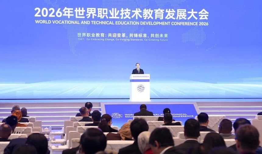 Çin, 2026'da ultra uzun vadeli özel hazine tahvili ihracıyla 1,3 trilyon yuan kaynak sağladı