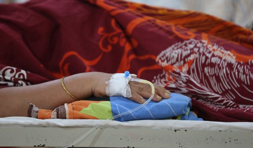 Bangladeş'te dang humması kaynaklı günlük vaka sayısı 2.000'i aşarak rekor kırdı
