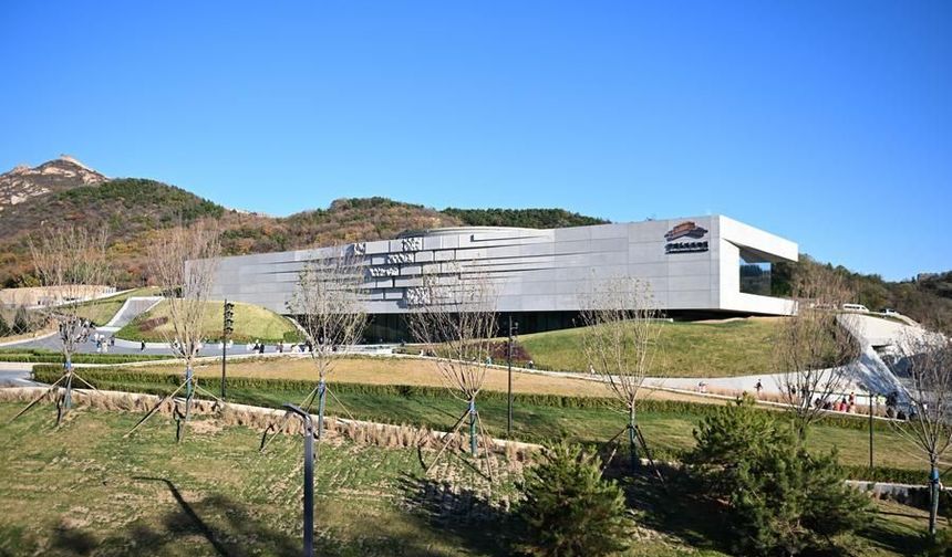 Beijing'deki Çin Seddi Müzesi yenileme çalışmalarının ardından yeniden açıldı