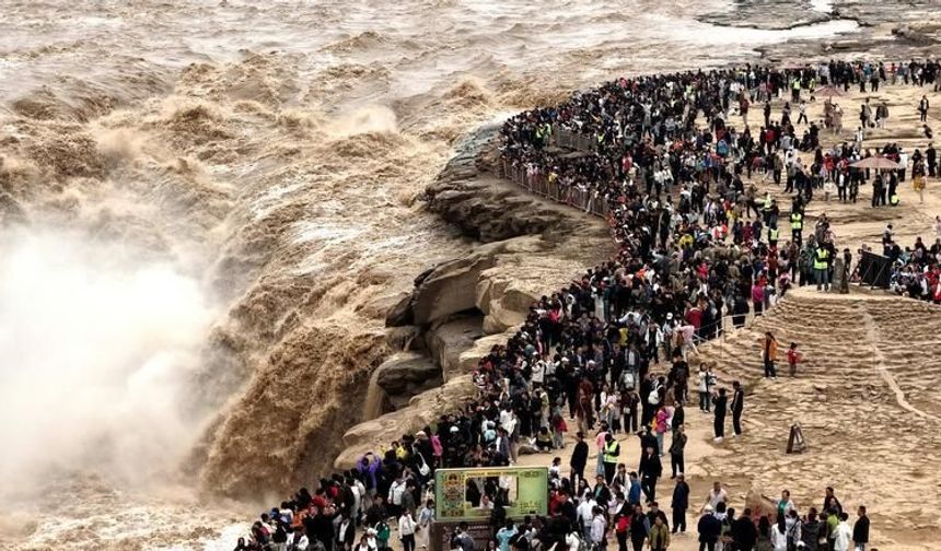 Çin'de Ulusal Gün tatilinde kültür ve turizm pazarı hareketlendi
