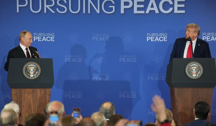 Putin ve Trump, Ukrayna krizi ve enerji tedarikini görüştü