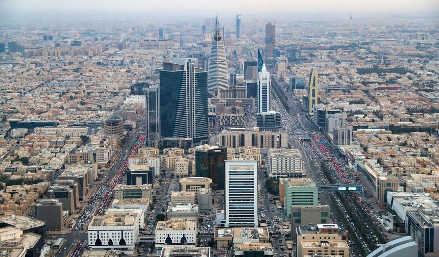 Suudi Arabistan öncülüğündeki Yemen koalisyonu: Riyad'ı hedef alan füze saldırısını engelledik