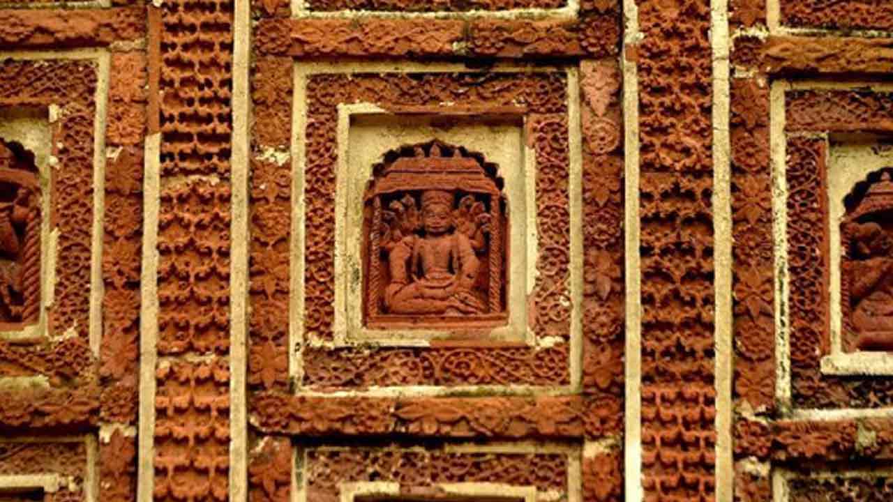 Hindu-Kantaji-Tapınağı