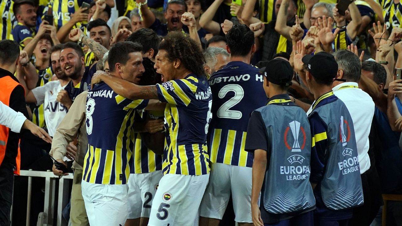 UEFA Avrupa Ligi Fenerbahçe 2 - Dinamo Kiev 1