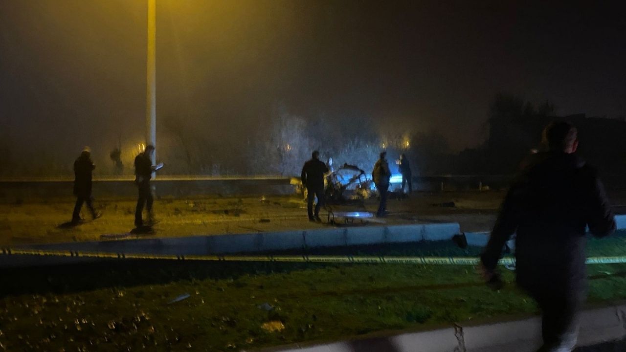 Son dakika Diyarbakır'da polis servis aracına bombalı saldırı