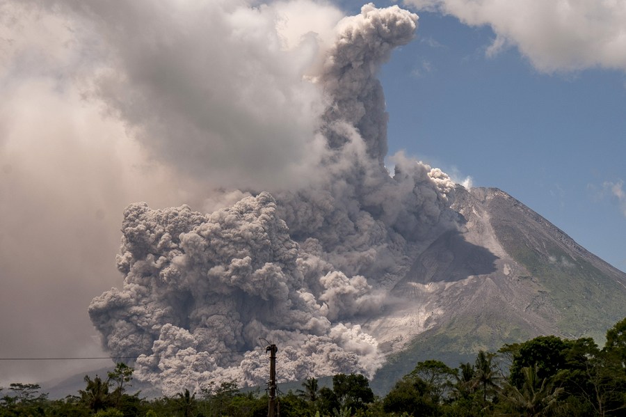 Merapi Yanardağı 4