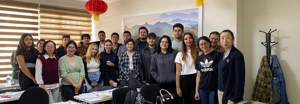 Çin Kültür Merkezi Çince kursları ile büyümeye devam ediyor