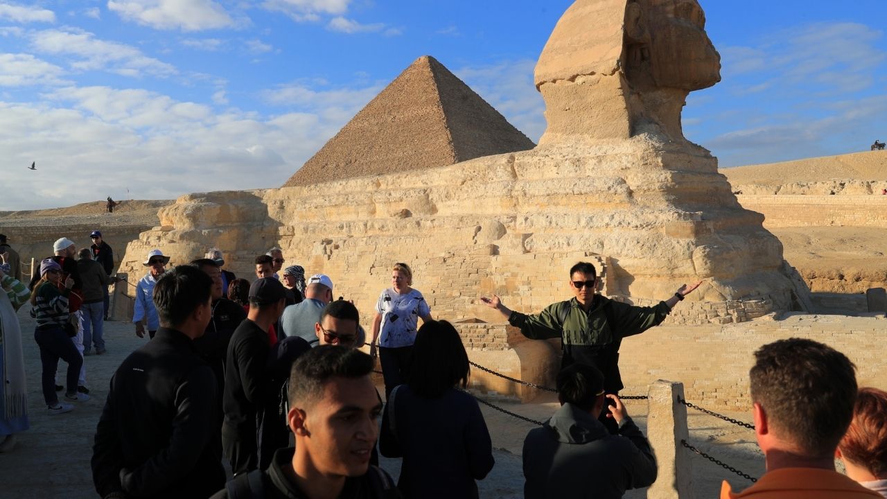 Mısır 2023'te 14,9 milyon turist ağırlayarak rekor kırdı (1)