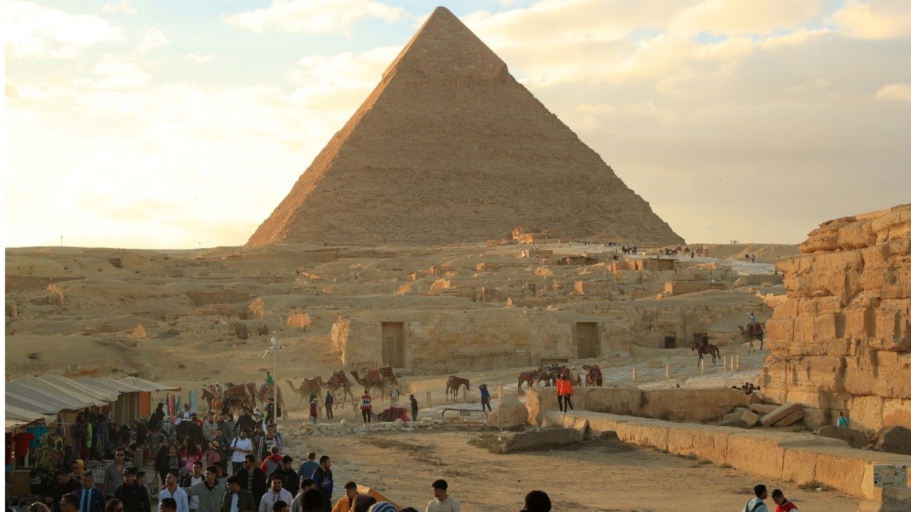 Mısır 2023'te 14,9 milyon turist ağırlayarak rekor kırdı (4)