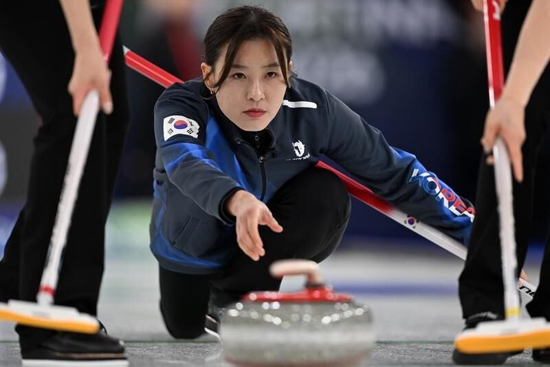 Albüm 2026 Milano Cortina Kış Olimpiyat Oyunları'nda Kadınlar Buz Hokeyi Ve Curling Karşılaşmaları Oynandı 2