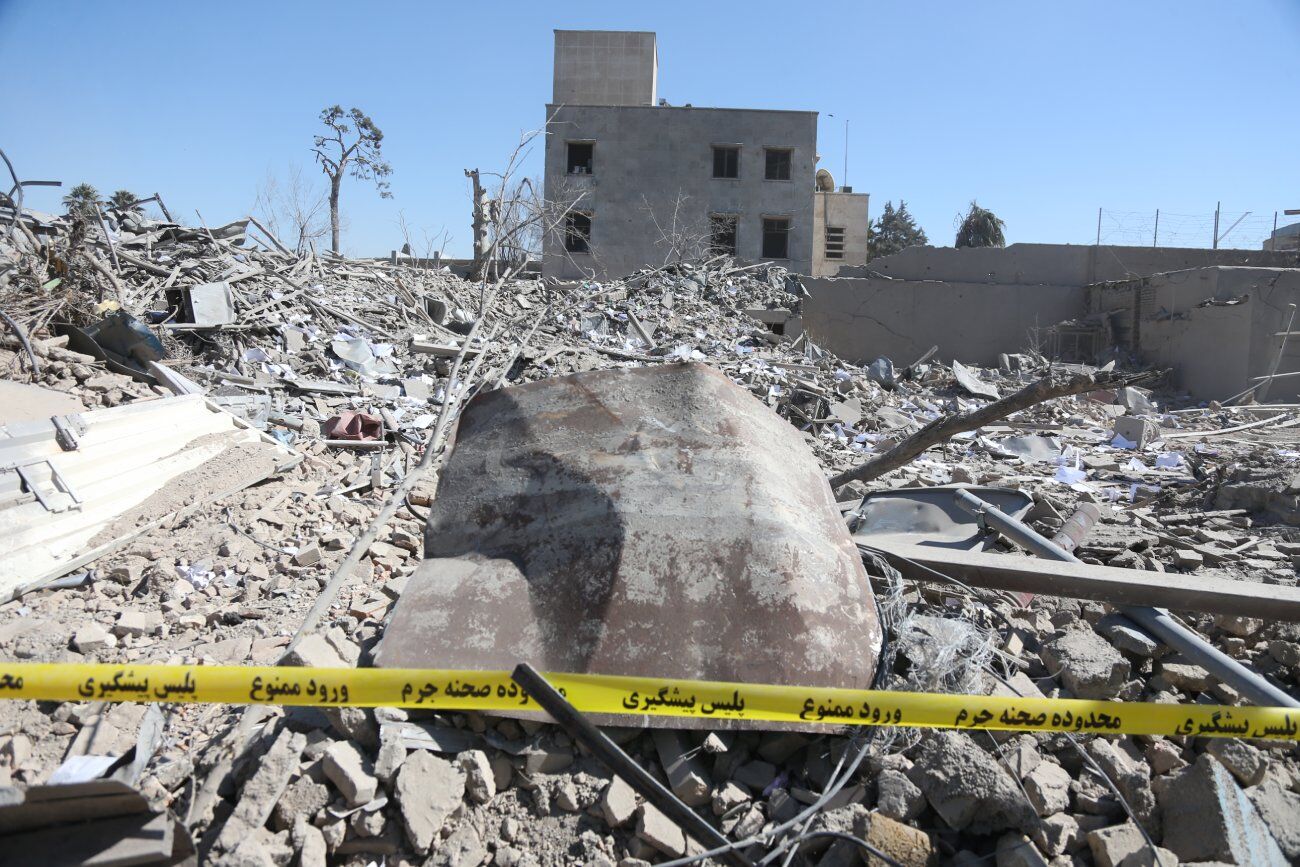 Abd İsrail Saldırılarının Ardından Tahran'da Çok Sayıda Bina Hasar Gördü 4