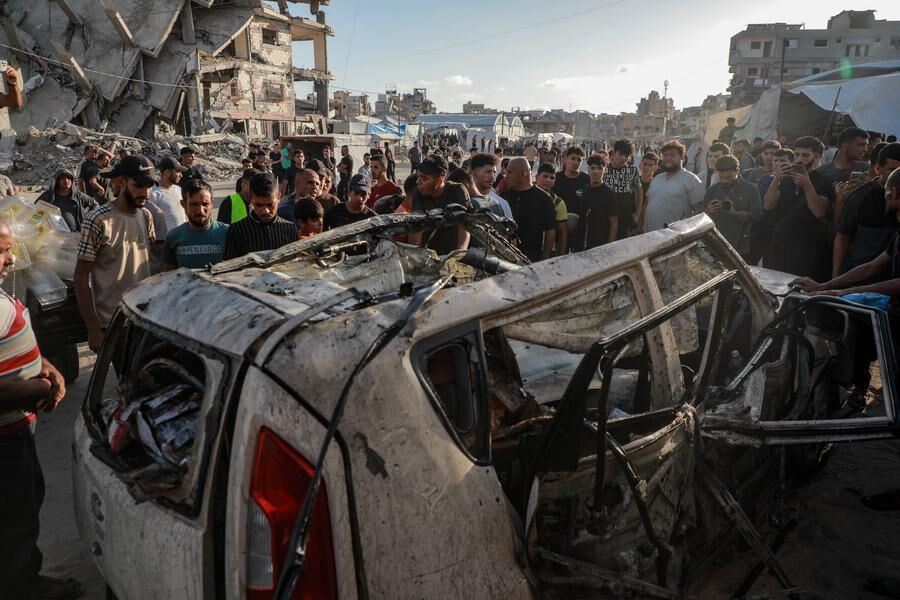 İsrail, Gazze'de sivil aracı hedef aldı: 2 ölü